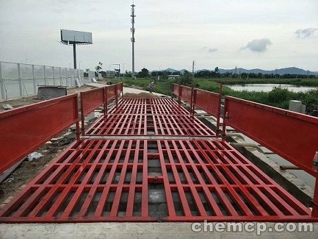 新闻:红河工地泥土车辆滚轮式洗车槽批发报价绥化资讯