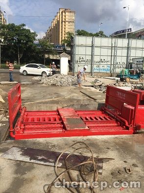 新闻:广元封闭式洗车设备价格鄂州资讯