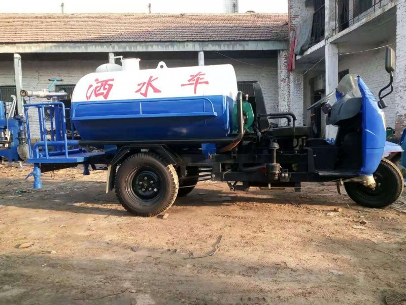 临沂混泥土搅拌车厂家